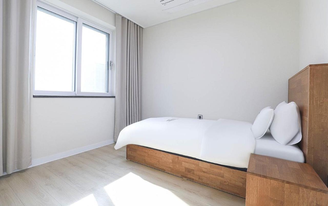 Hotel Grand Bay โพเรียง ภายนอก รูปภาพ